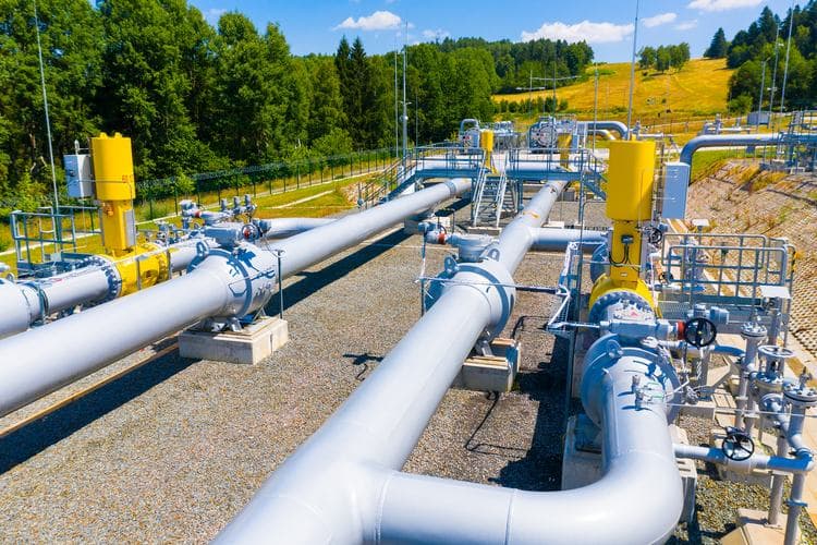 Ireland weighs cut-price gas for data centers in exchange for curtailment - report